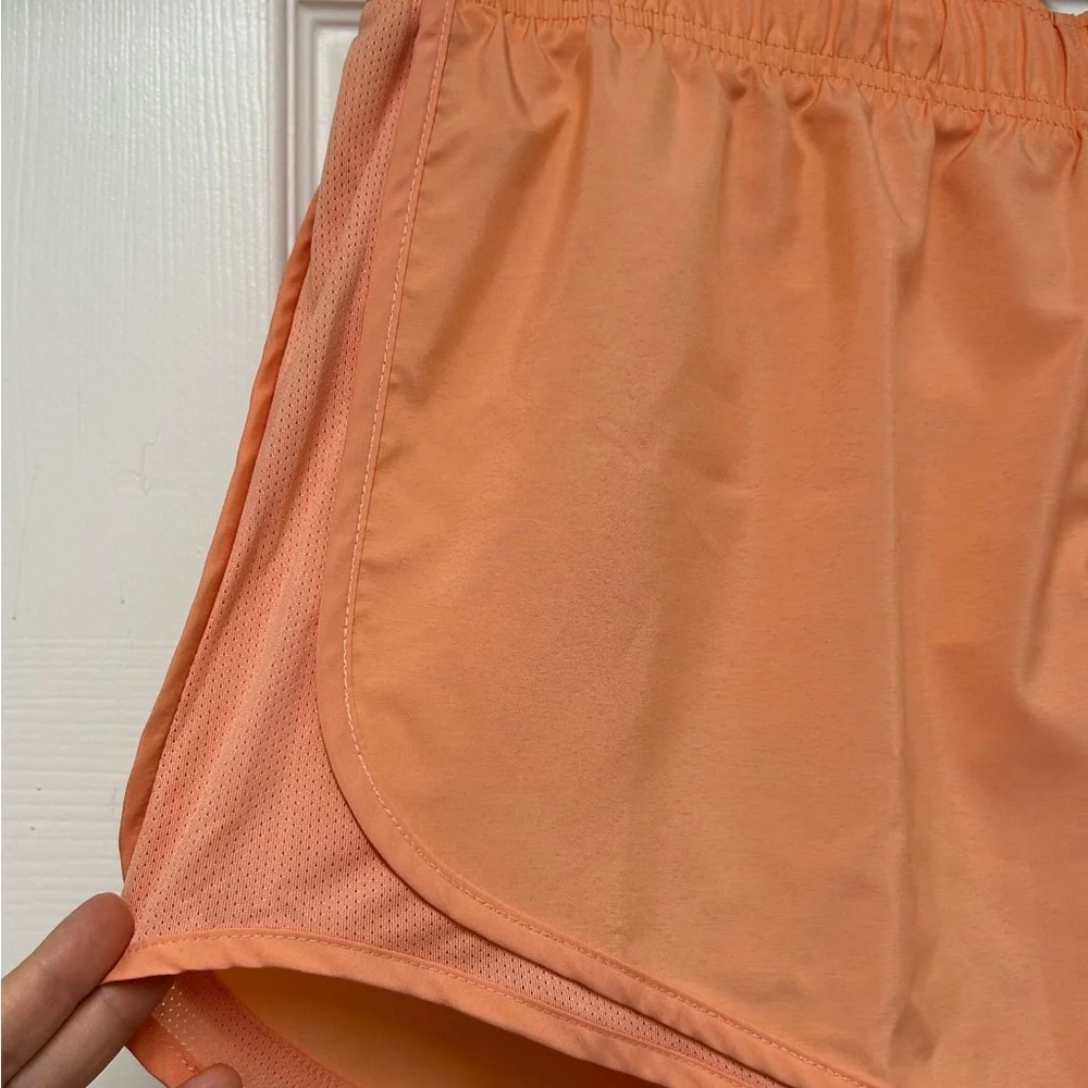 NWT Nike Tempo Dri-FIT Mid-Rise Running Shorts, Orange Trance – Size XL